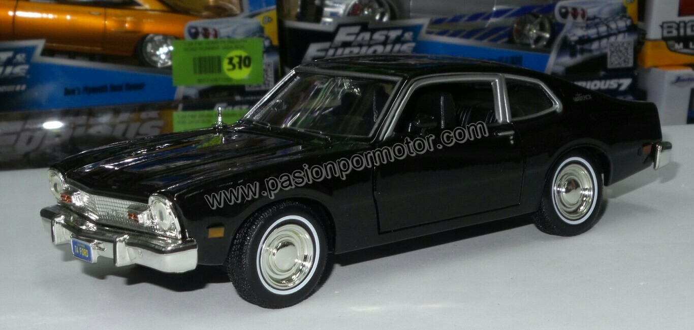 1:24 Ford Maverick Coupe 1974 Negro Motor Max En Display / A Granel