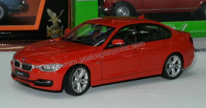 1:24 BMW 335i Rojo 2012 WELLY Nex Models Serie 3
