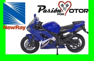 Motocicletas 1:18 New Ray
