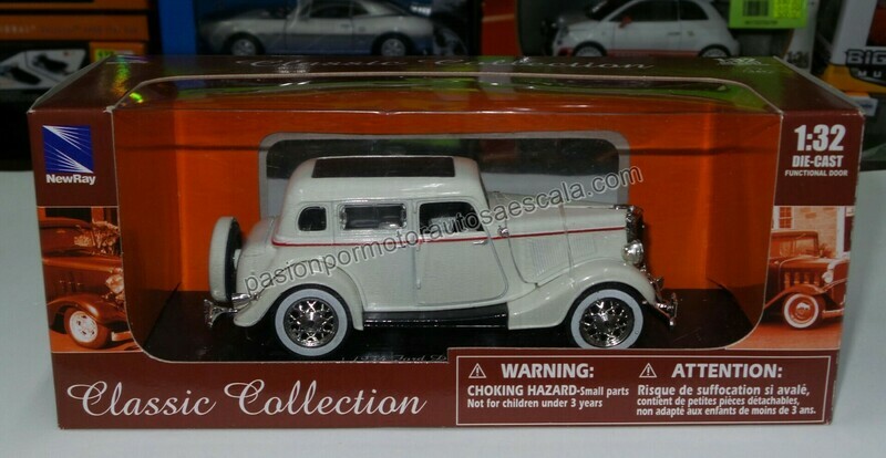 1:32 Ford Deluxe Fordor 1934 Blanco Carcacha New Ray