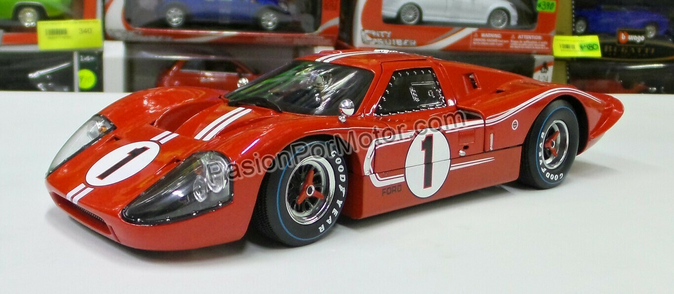 1:18 Ford GT40 MK IV 1967 #1 Rojo SHELBY COLLECTIBLES CARS Le Mans