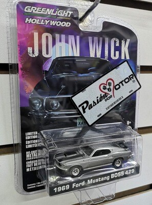 1:64 Ford Mustang Boss 429 Coupe Fastback 1969 John Wick GREENLIGHT Hollywood 01559