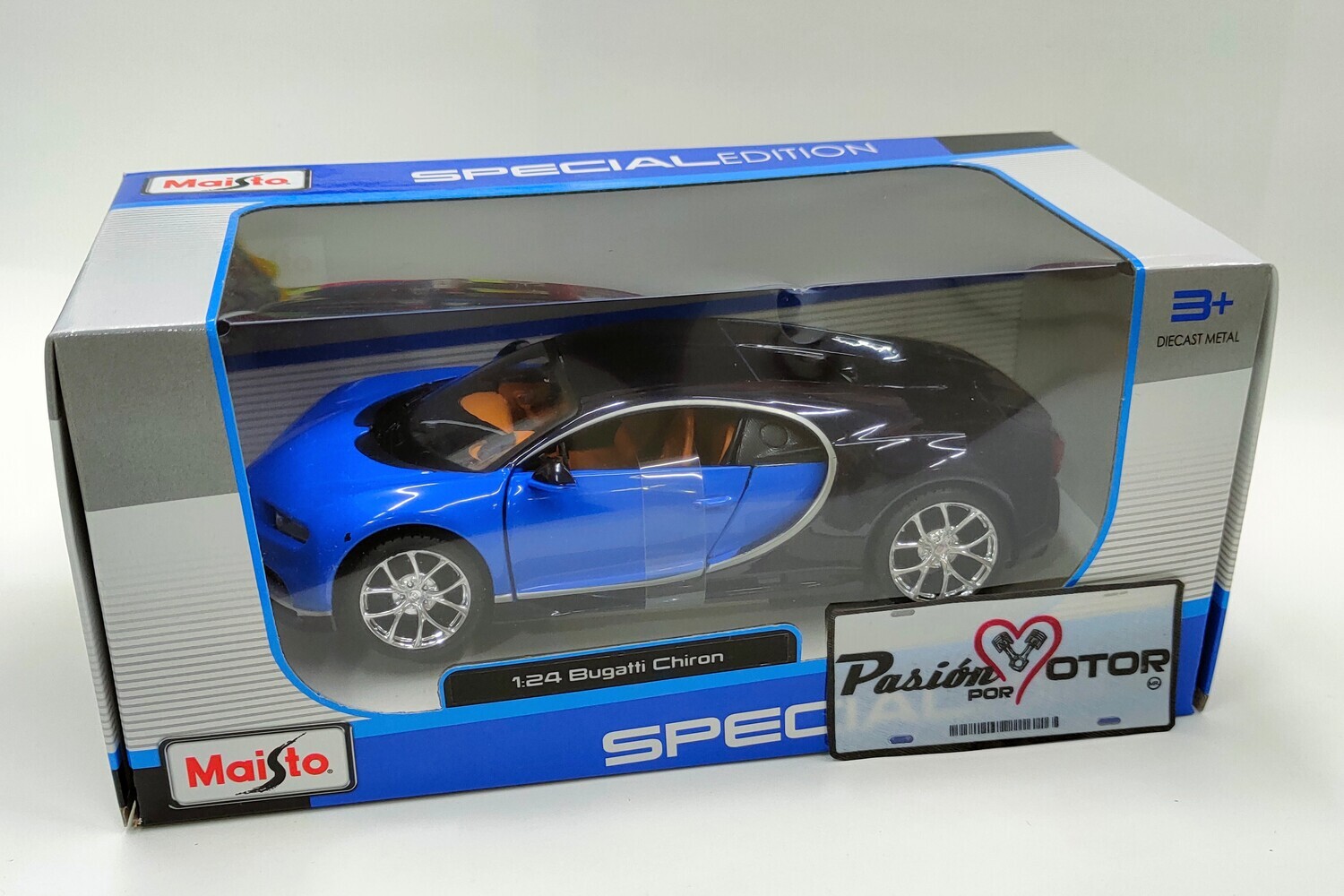Maisto 1:24 Bugatti Chiron 2016 Azul y Negro Special Edition Con Caja
