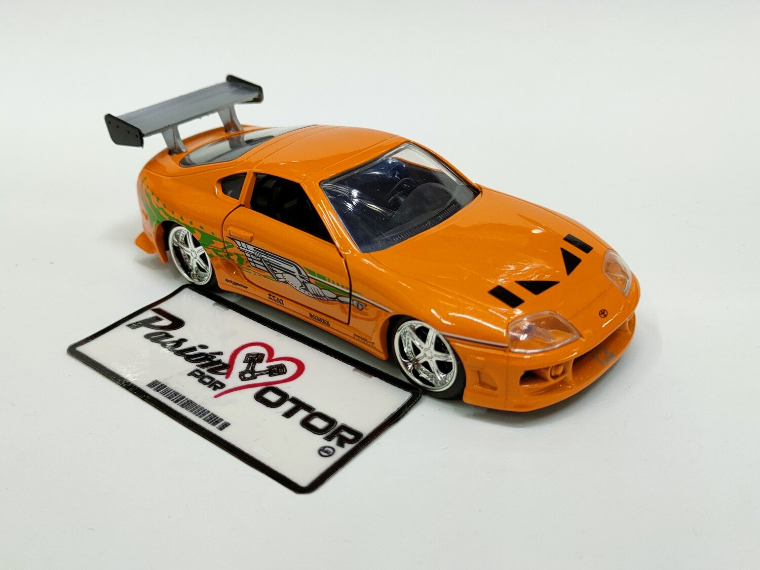 Jada Toys 1:32 Toyota Supra Coupe Brian´s 1995 Naranja Rapido y Furioso 1 En Caja