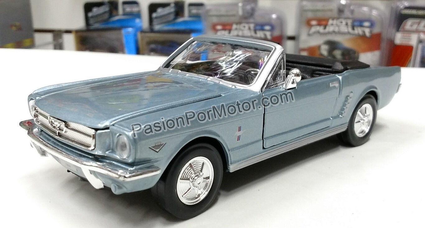 1:24 Ford Mustang Convertible 1964 1/2 Azul Motor Max Timeless Legends Shelby