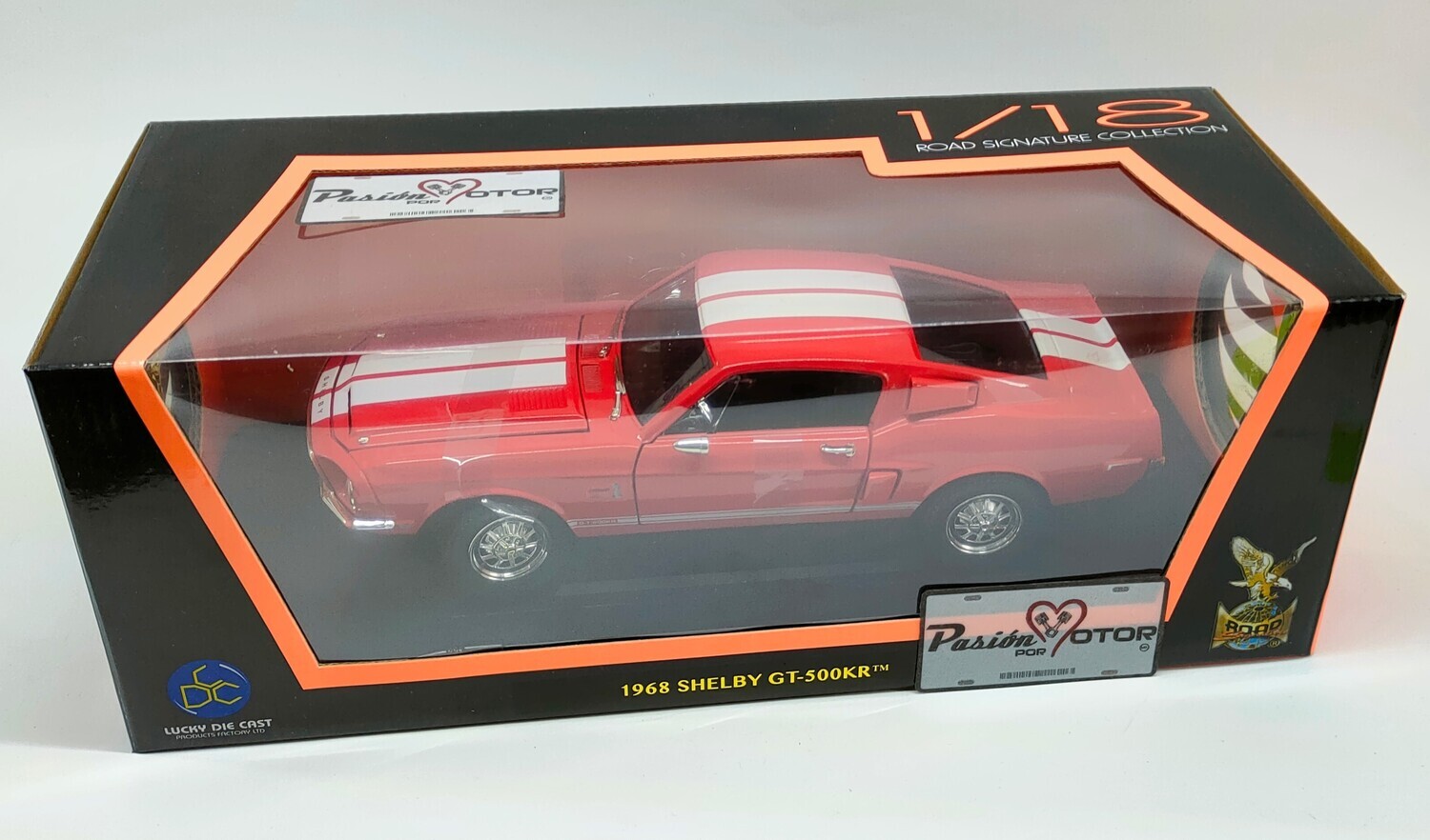 1:18 Ford Mustang Shelby GT500KR 1968 Rojo Lucky Die Cast Yat Ming Road Signature
