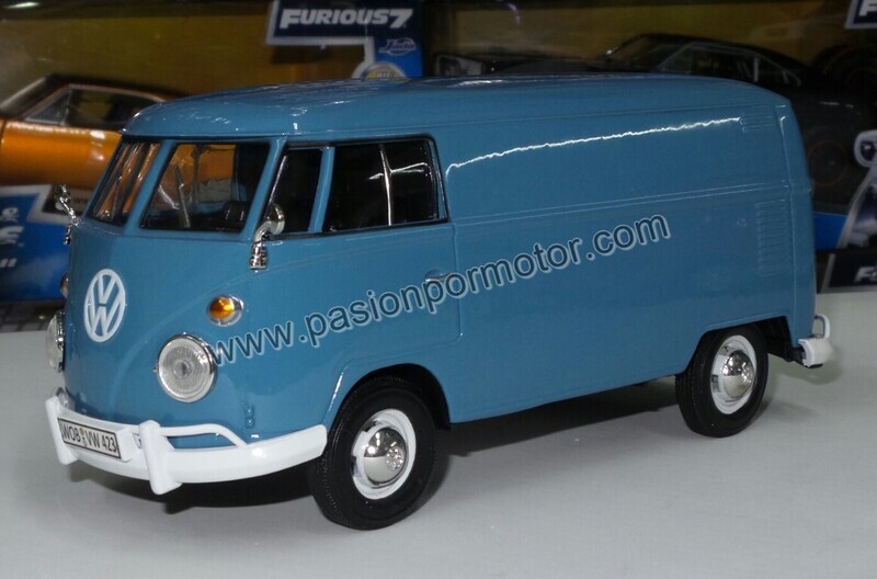 1:24 Volkswagen Type 2 T1 Combi Panel 1961 Azul Motor Max C Caja