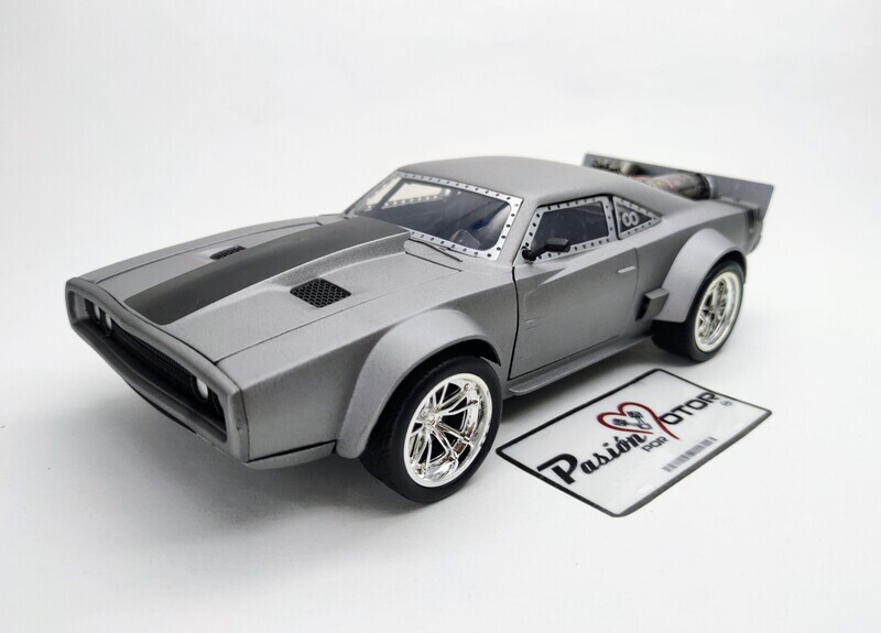 1:24 Dodge Charger Coupe 1968 ICE Dom's Toretto Gris mate Jada Toys Rapido y Furioso 8