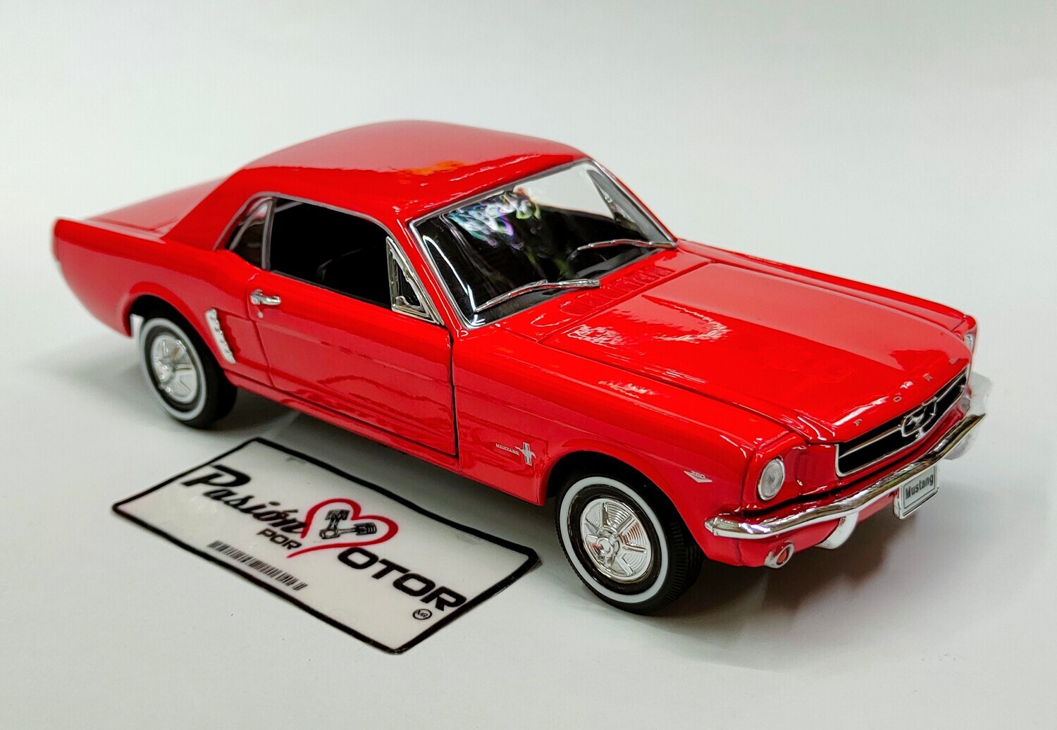 1:24 Ford Mustang Hard Top Coupe 1964 1/2 Rojo WELLY Nex Models Shelby