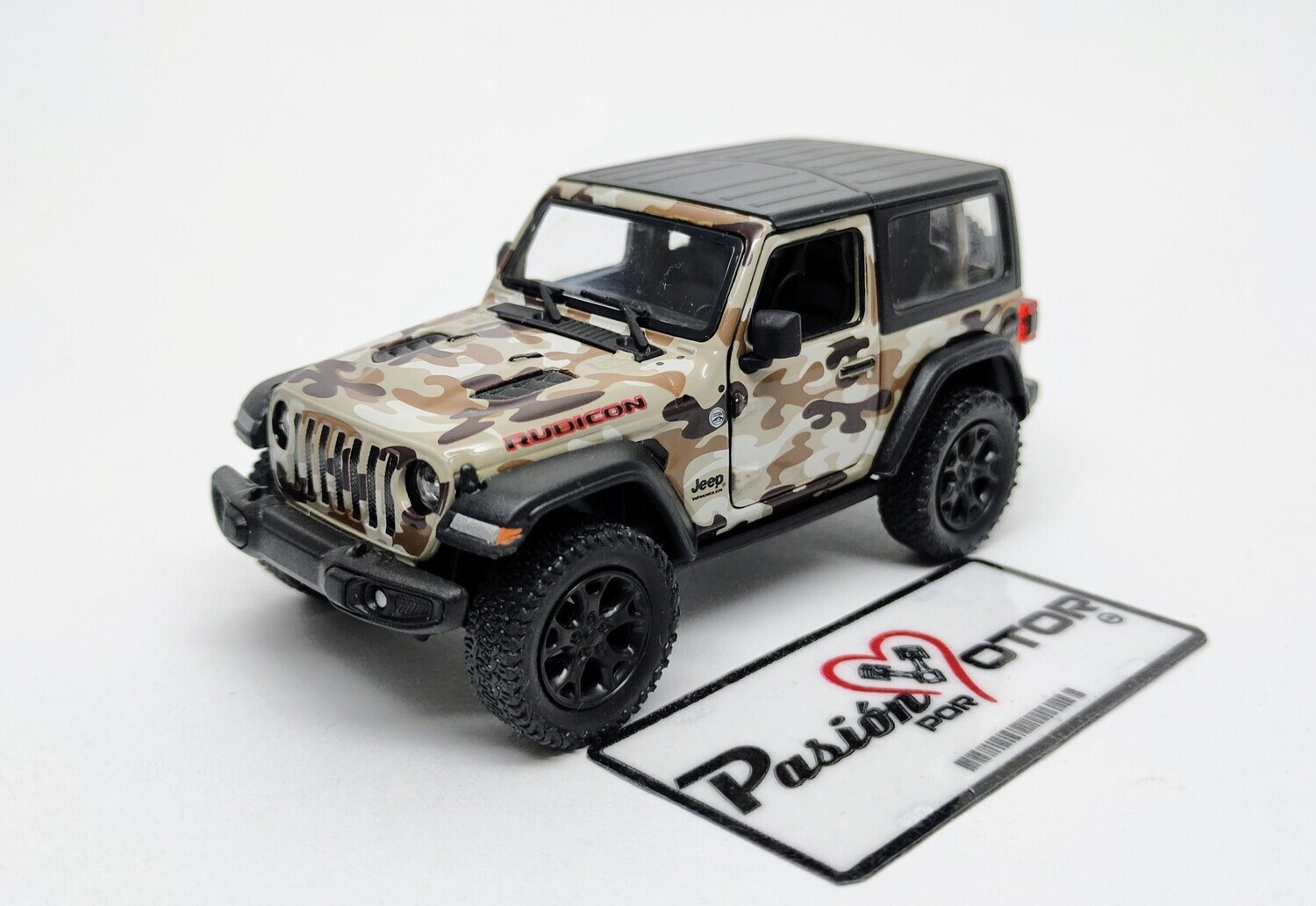 5 Pulgadas / 1:34 Jeep Wrangler Rubicon Hard Top SUV 2 Puertas 2018 Camuflaje Arena Ejercito KINSMART Display a Granel 1:32 04212