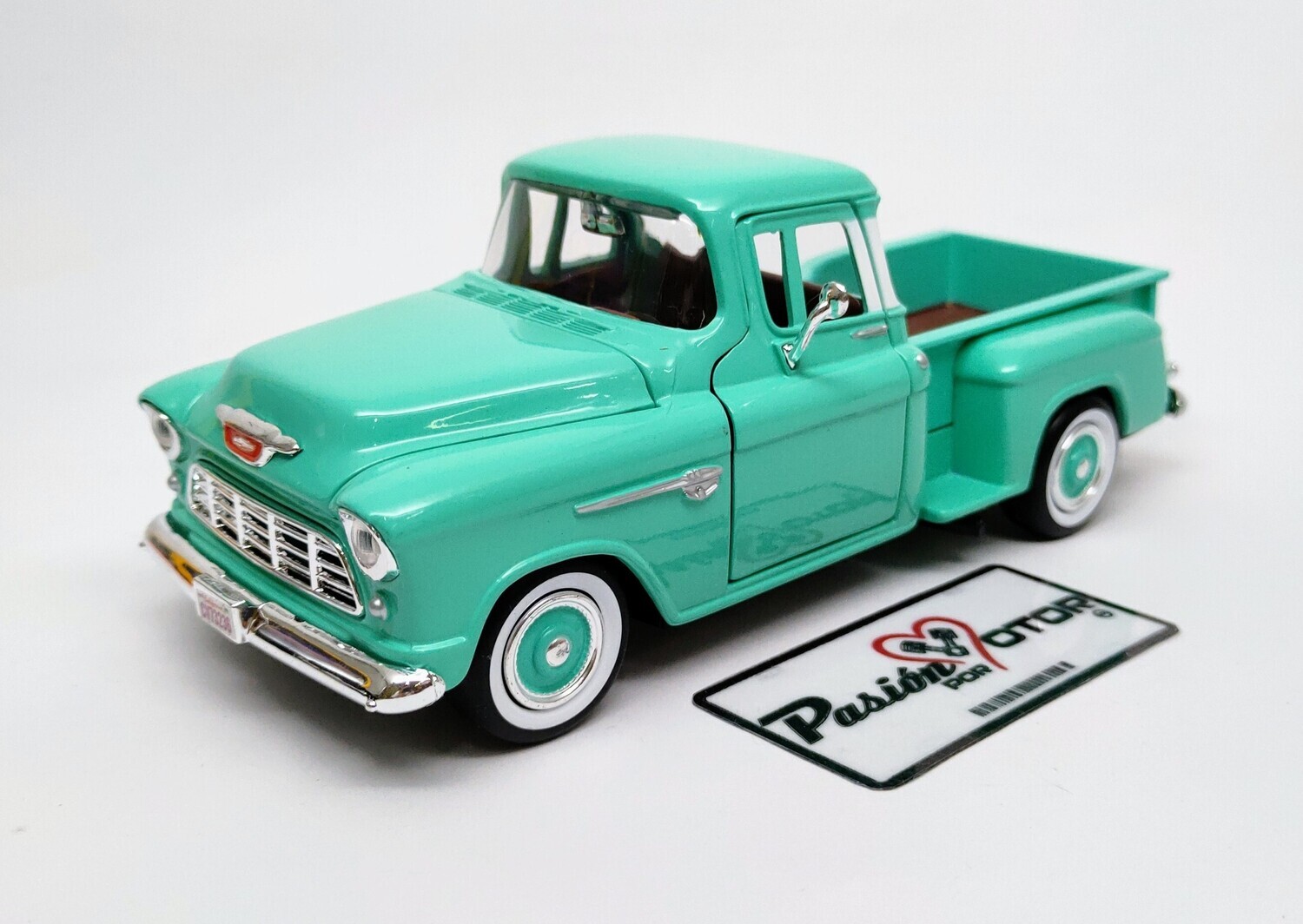 1:24 Chevrolet 3100 Stepside Pick Up 1955 Verde Turquesa MOTOR MAX American Classics 03622