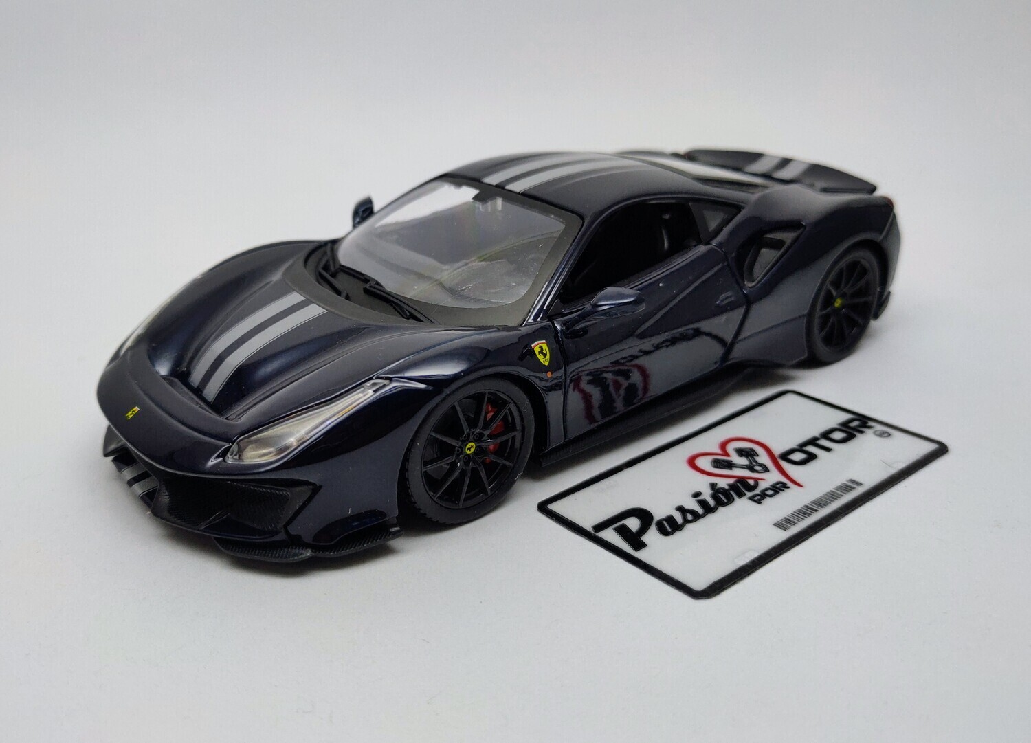 1:24 Ferrari 488 Pista Coupe 2018 Azul BBURAGO Race &amp; Play