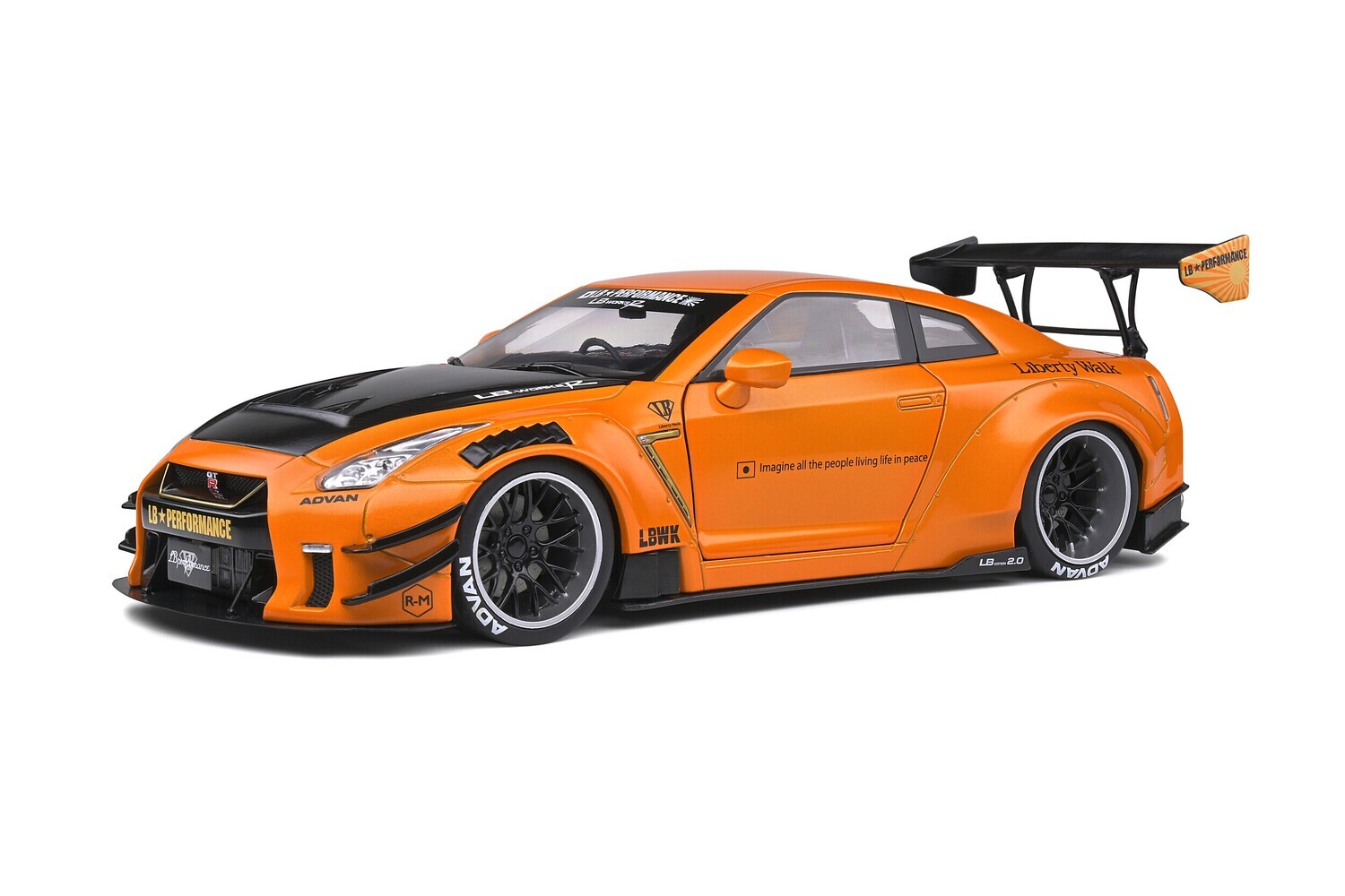 1:18 Nissan GT-R R35 - LB Works GT35 Type 2 2020 Solido