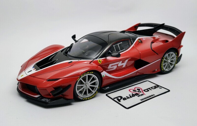 1:18 Ferrari FXX K Evo Coupe #54 Rojo Bburago Signature