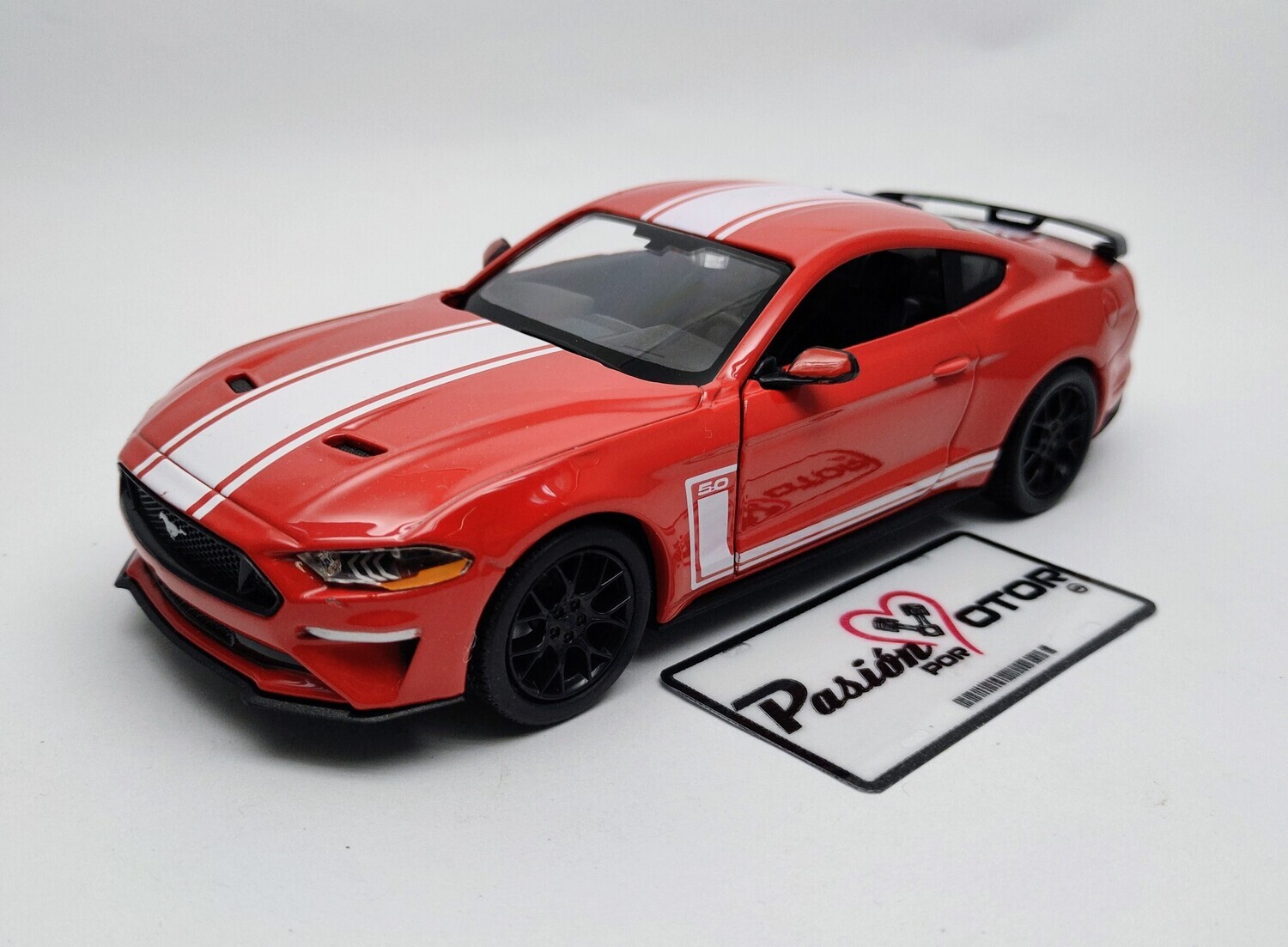 1:24 Ford Mustang Coupe GT 2018 Motor Max