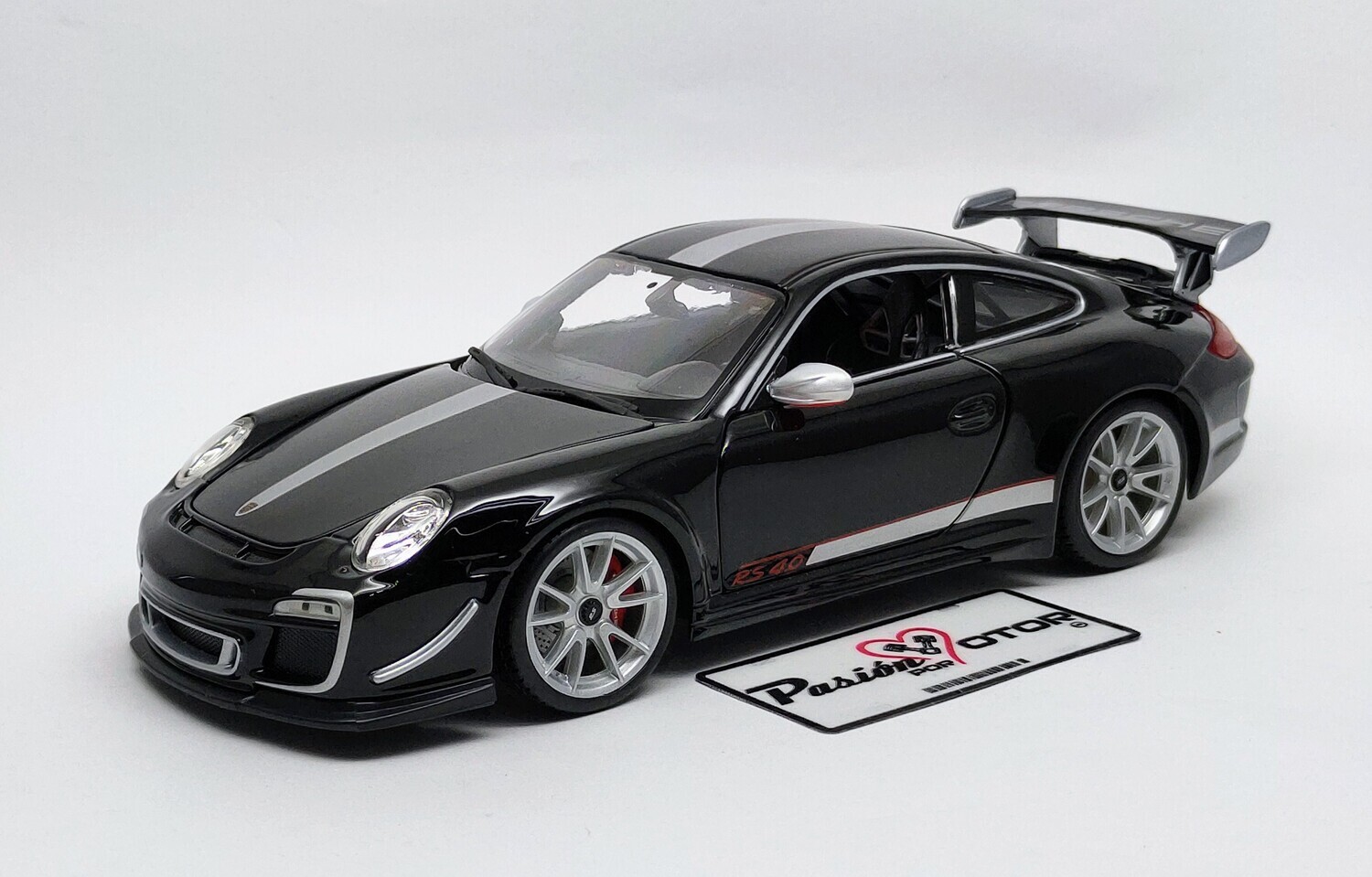1:18 Porsche 911 GT3 RS 4.0 Coupe 2011 Negro BBURAGO