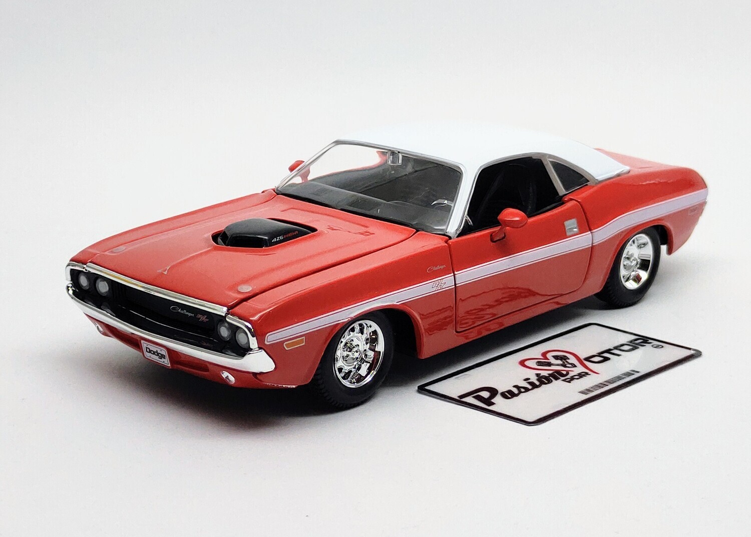 1:24 Dodge Challenger R/T Coupe 1970 Rojo MAISTO Special Edition