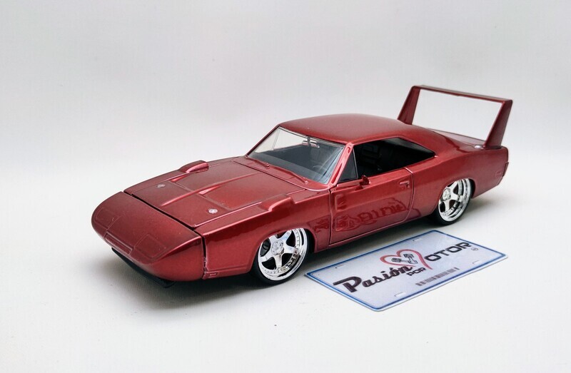 1:24 Dodge Charger Daytona 1969 Rojo Dom's Toretto Rapido Y Furioso 6 JADA TOYS