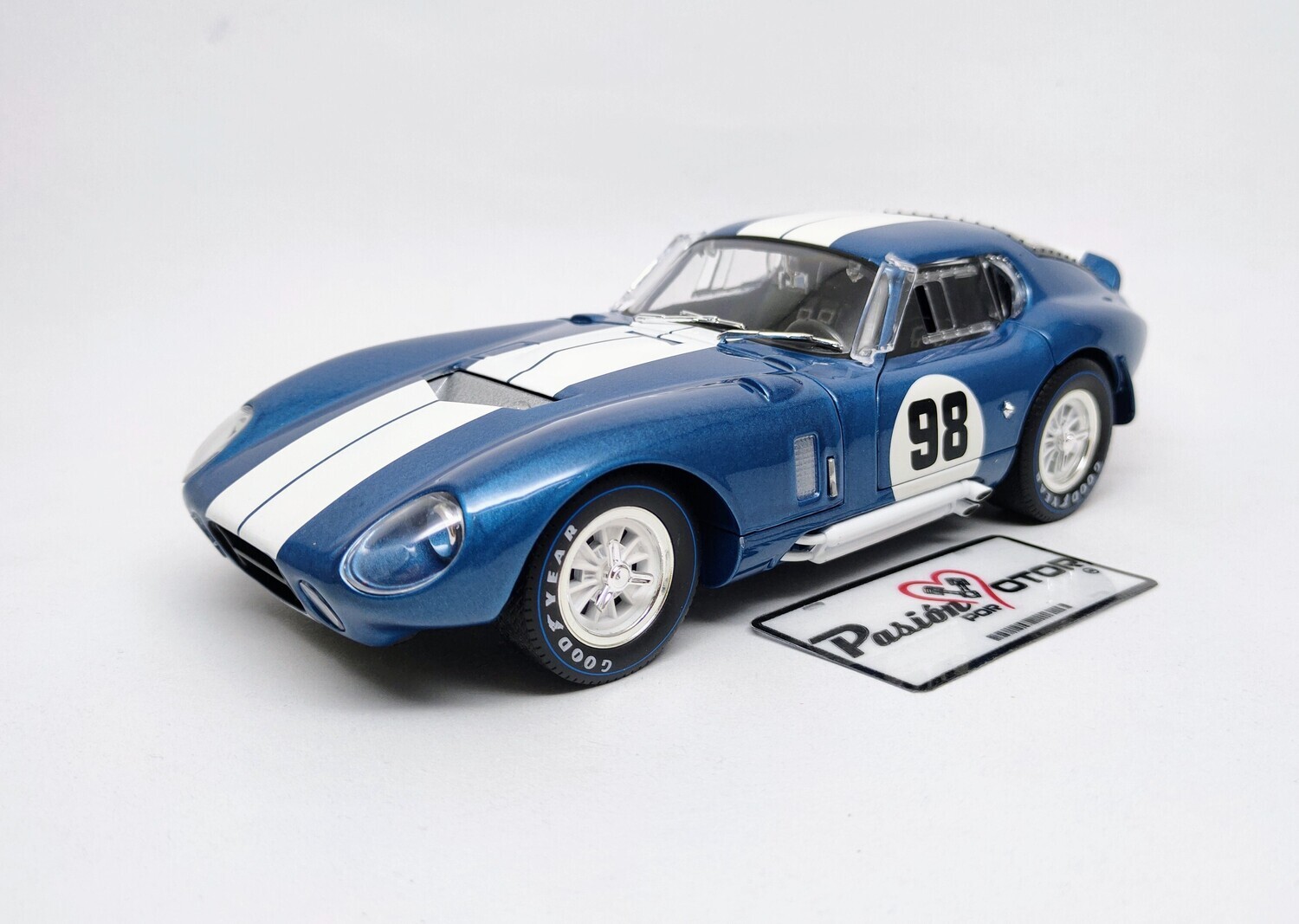 1:18 Shelby Cobra Daytona Coupe 1965 #98 Azul SHELBY COLLECTIBLES Cars Legend Series