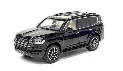 1:24 Toyota Land Cruiser 300 Suv 2023 Negro KINGS TOY 02672