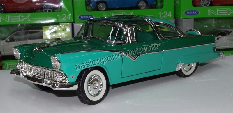 1:18 Ford Fairlane Crown Victoria Coupe 1955 Verde Bitono LUCKY DIE CAST Road Signature