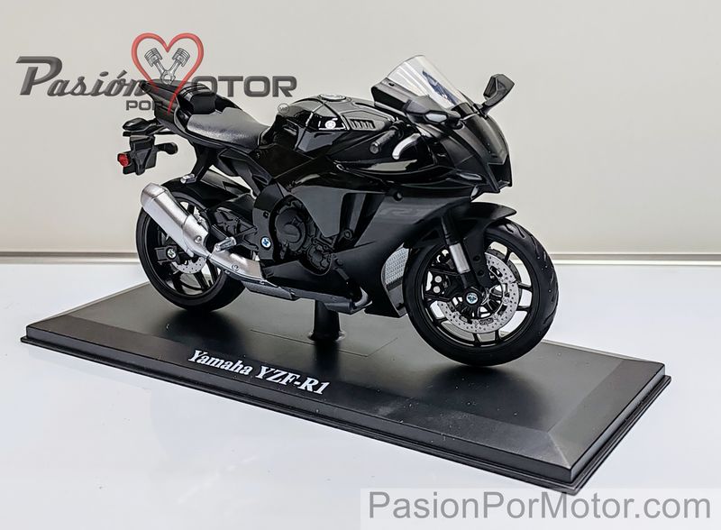 1:12 Yamaha YZF-R1 2021 Negro Con Base MAISTO Motor Cycles 03840