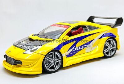 1:24 Toyota Celica 2001 Tuning Amarillo NEW RAY 03898
