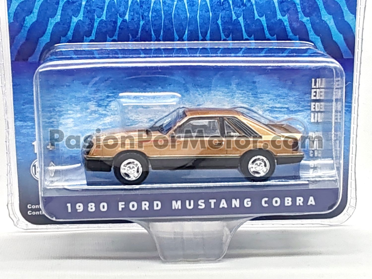 1:64 Ford Mustang Cobra Fastback 1980 ocre GREENLIGHT The S7ampede Serie 1 Fox