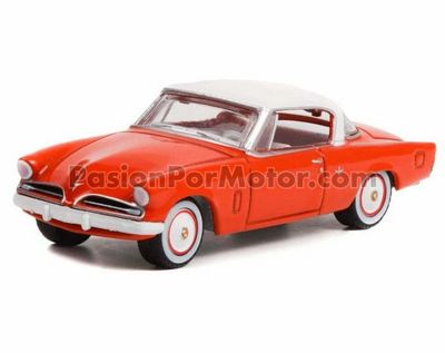 1:64 Studebaker Starliner 1953 Naranja GREENLIGHT Hobby Exclusive 04414