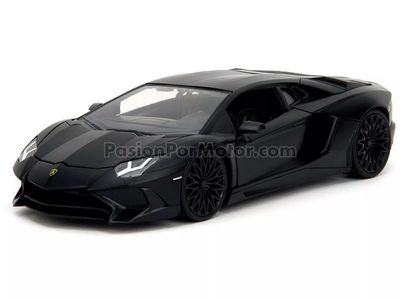 1:24 Lamborghini Aventador Coupe 2012 Negro Mate Shaw´s Rapido y Furioso 7 JADA TOYS 04516