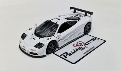 5 Pulgadas / 1:34 McLaren F1 GTR Coupe 1995 Blanco KINSMART Display a Granel 02568