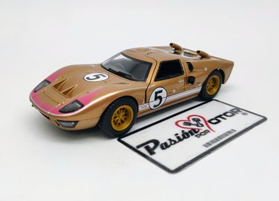 5 Pulgadas / 1:32 Ford GT40 MKII Coupe 1966 Heritage #5 Ocre KINSMART En Display a Granel 02586