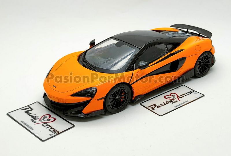 1:18 McLaren 600LT Coupe 2018 Naranja SOLIDO 02537
