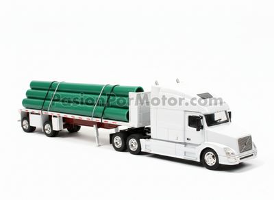 1:32 Volvo VN 780 Con Trailer Plataforma Con Tubos NEW RAY 00108