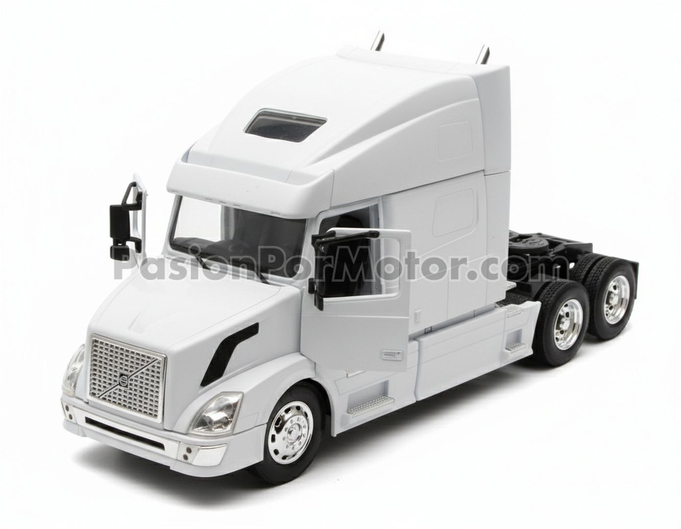 1:32 Volvo VN 780 2004 Blanco Cabina NEW RAY Tractocamion 04172