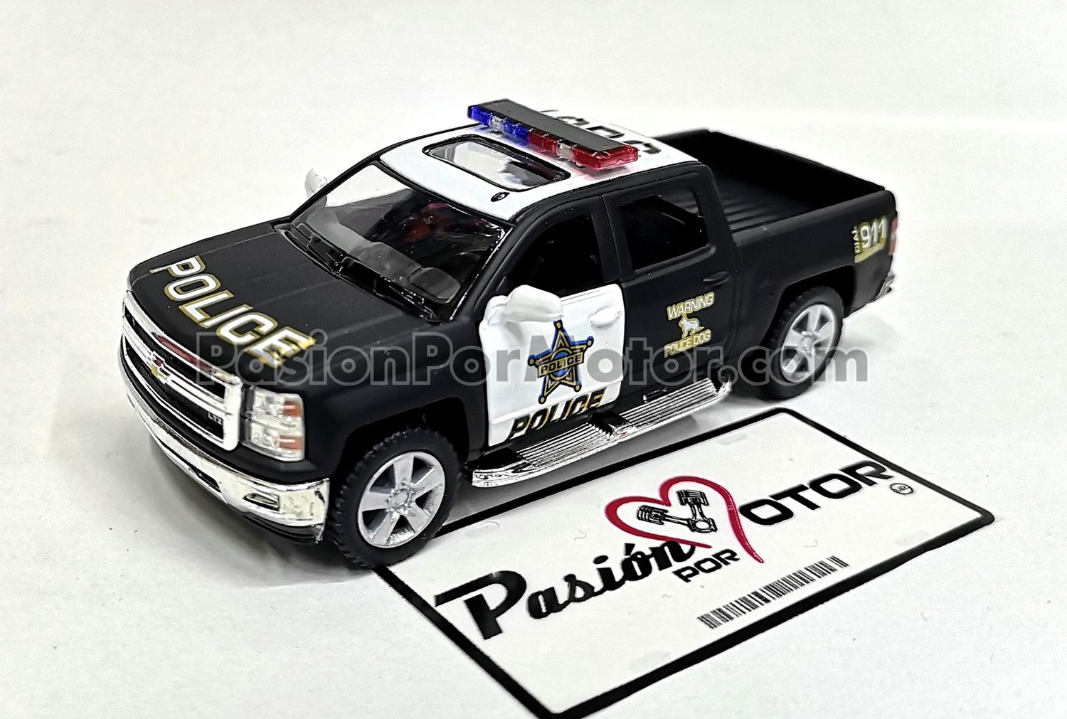 5 Pulgadas / 1:46 Chevrolet Silverado Super Crew 1500 LTZ 2014 Pick Up Police Patrulla KINSMART En Display a Granel 1:43 02411