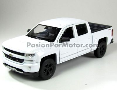 1:29 Chevrolet Silverado 1500 LT Z71 Crew Cab Pick Up 2017 Blanco WELLY Nex Models 1:24 04331