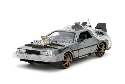 1:24 DeLorean Time Machine Back To The Future IIl C Ruedas de Tren C Luz JADA TOYS Hollywood Rides De Lorean Volver Al Futuro 03086