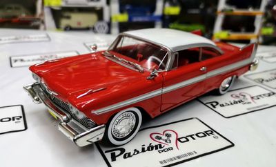 1:24 Plymouth Fury Coupe 1958 Christine GREENLIGHT Hollywood 00904
