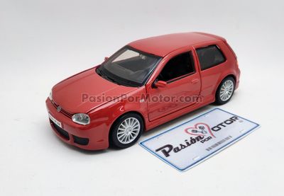 1:24 Volkswagen Golf A4 R32 Hatchback 2002 Rojo MAISTO Special Edition 02562