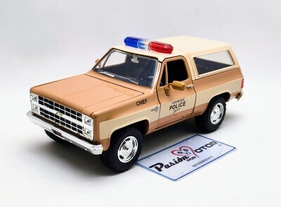1:24 Chevrolet Blazer 1980 Hopper's Stranger Things Con Insignia de Metal Netflix JADA TOYS Hollywood Rides 00150