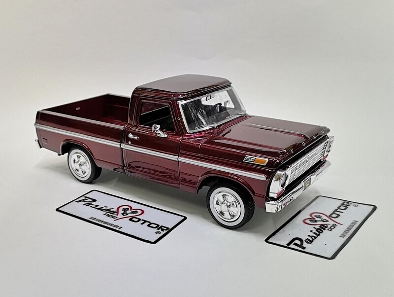 1:24 Ford F-100 Pick Up Caja Corta 1969 Borgoña MOTOR MAX Timeless Legends 00230
