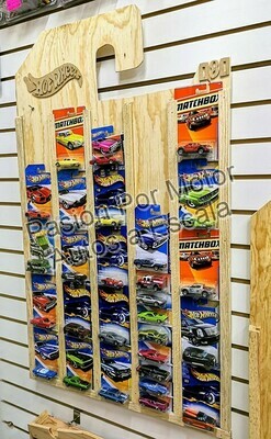Tablero Para Escala 1:64 - Mueble Coleccionador En Madera Para 80 Piezas Tipo Hot Wheels Basico Con Tarjeta / Blister 00467