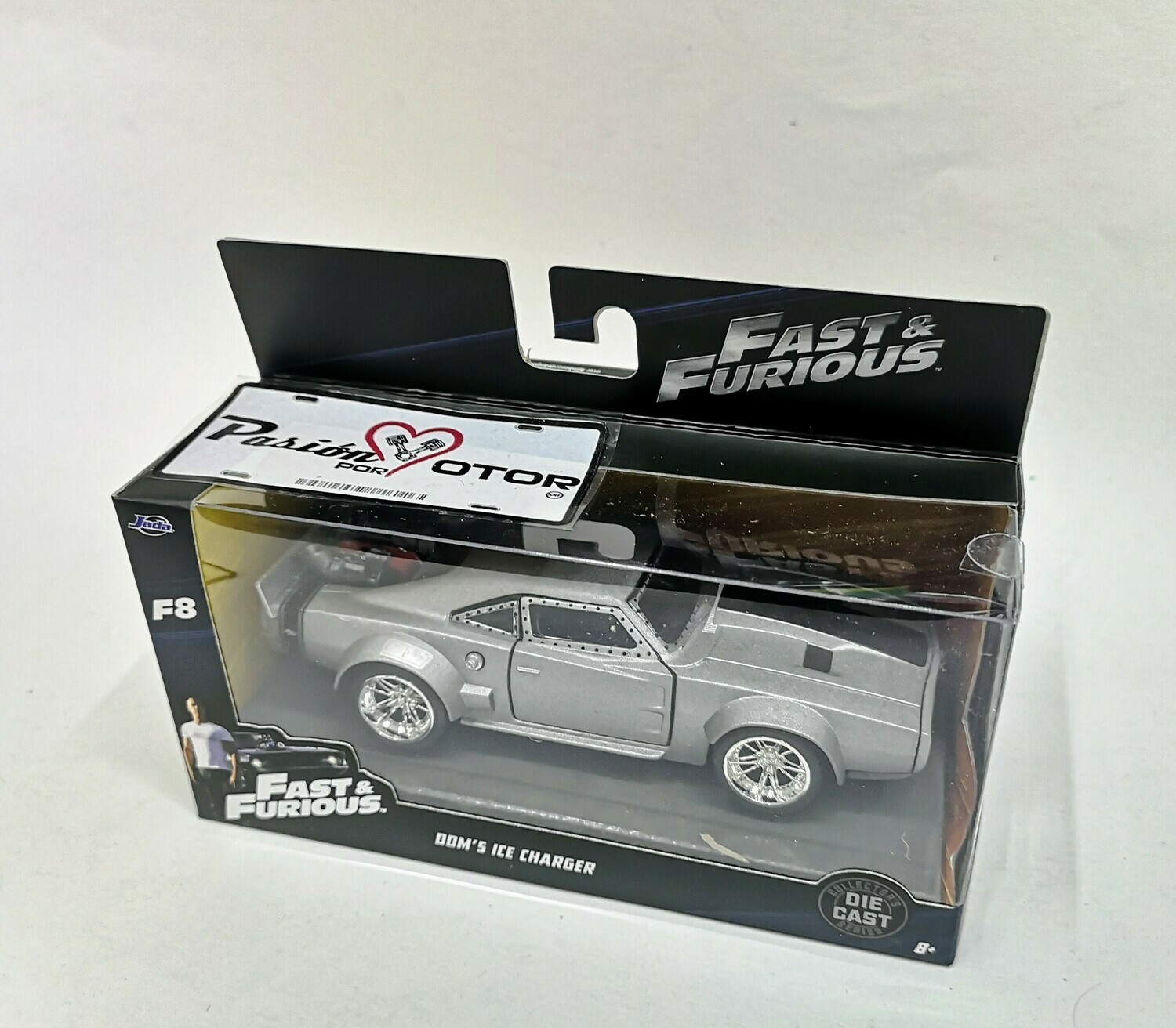 5 Pulgadas / 1:40 Dodge Charger 1968 ICE Rapido y Furioso 8 JADA TOYS 00997 5 Pulgadas / 1:40 Dodge Charger 1968 ICE Rapido y Furioso 8 JADA TOYS 00997
