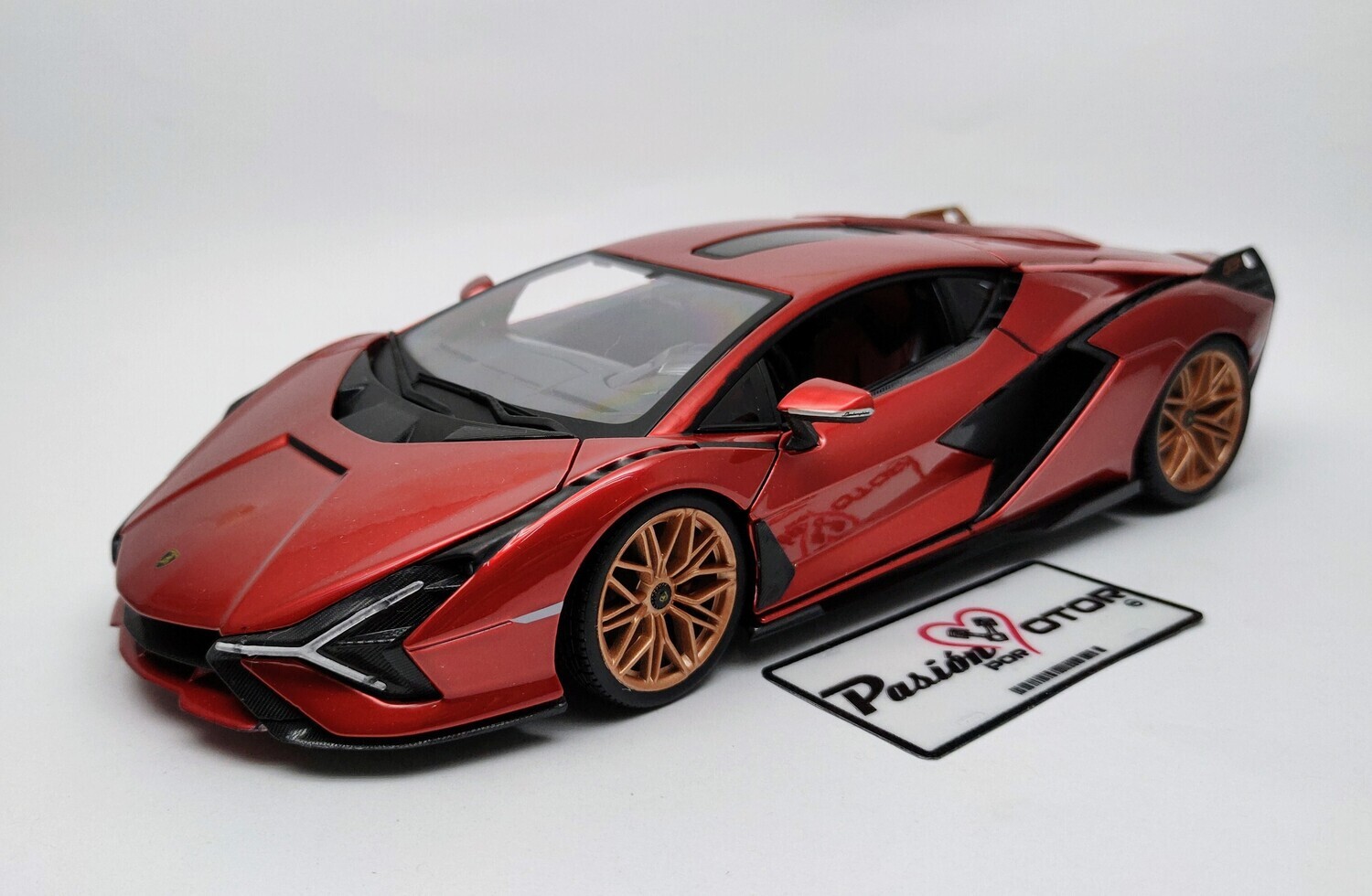 1:18 Lamborghini Sian FKP 37 2019 Rojo BBURAGO 01259
