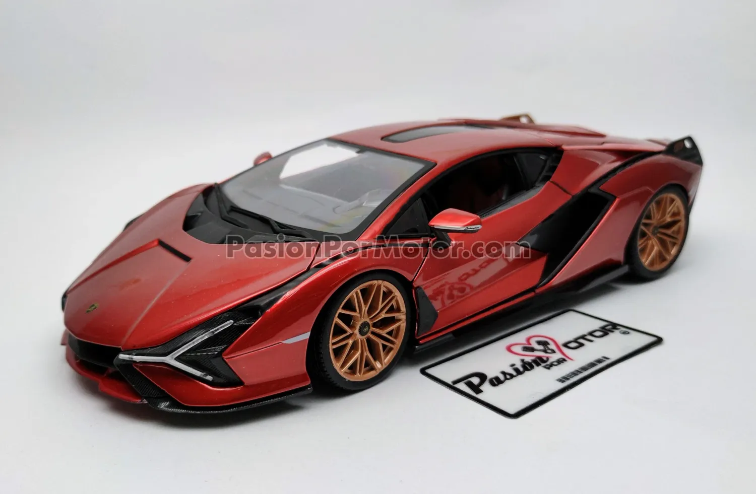 1:18 Lamborghini Sian FKP 37 2019 Rojo BBURAGO 01259