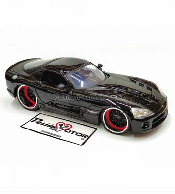 1:24 Dodge Viper SRT10 Coupe Letty's 2010 Rapido y Furioso 7 JADA TOYS 01703 1:24 Dodge Viper SRT10 Coupe Letty's 2010 Rapido y Furioso 7 JADA TOYS 01703