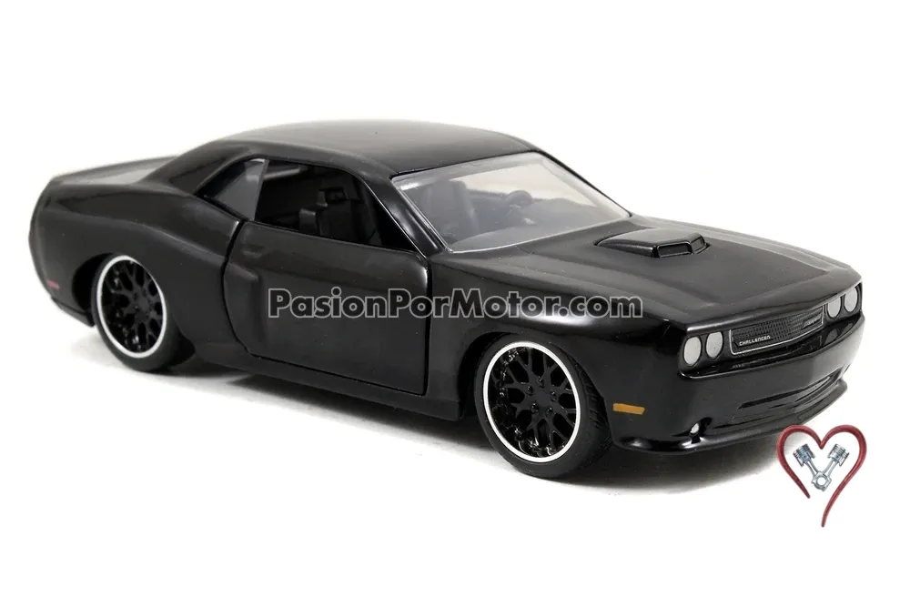 5 Pulgadas / 1:35 Dodge Challenger SRT8 Coupe 2012 Negro Dom´s Toretto Rapido y Furioso 5 JADA TOYS 1:32 01793