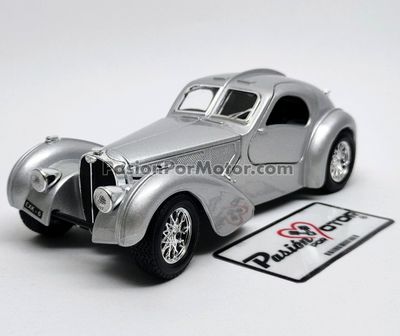 1:24 Bugatti Atlantic Coupe 1936 Plata BBURAGO 02760