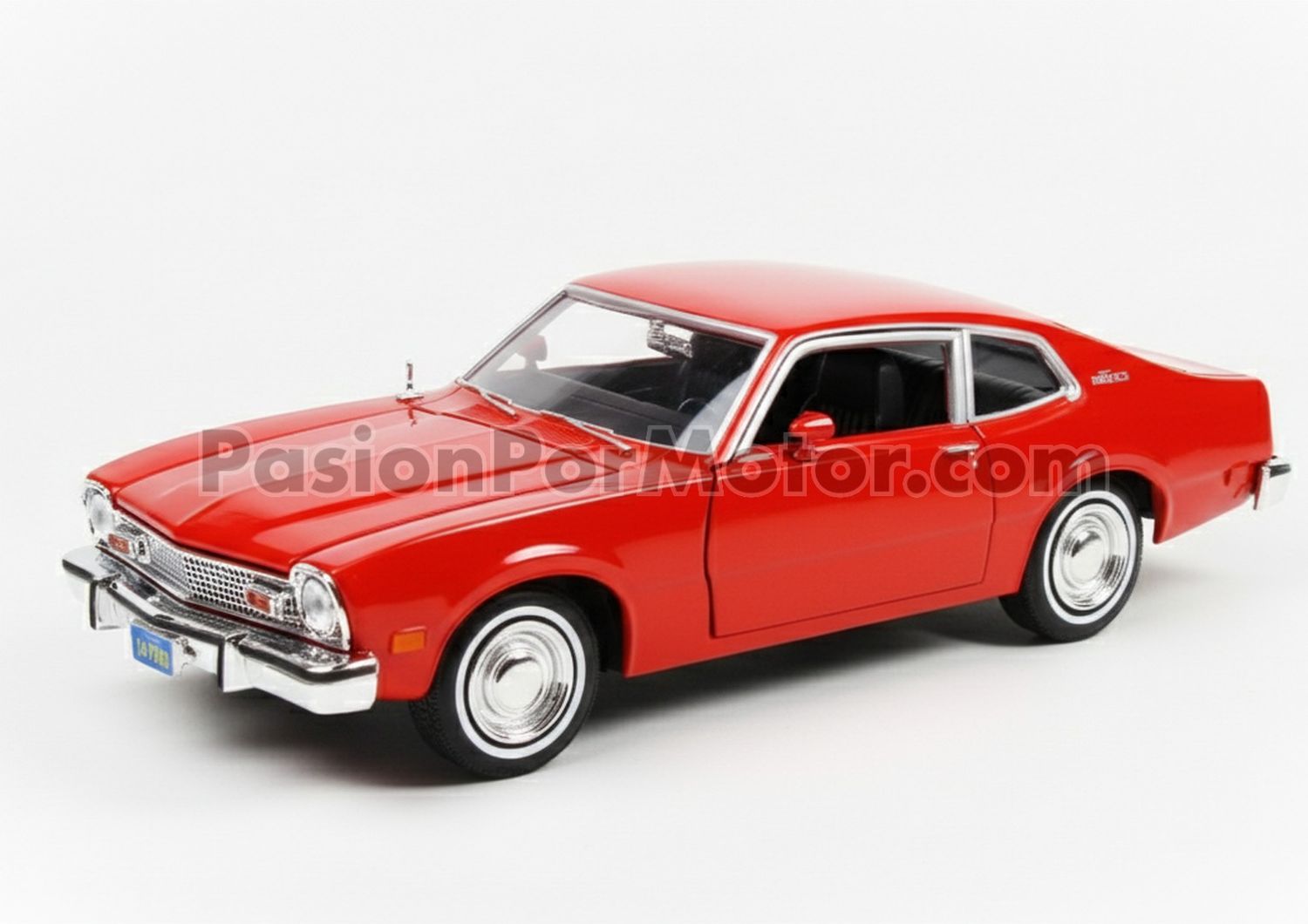 1:24 Ford Maverick Coupe 1974 Rojo MOTOR MAX 02985